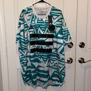 Adidas Tan DNA Graphic #10 Jersey FM1082 Soccer